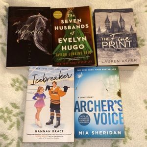 BOOK BUNDLE